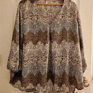 Plus -Pretty & Dressy  Blouse 2x